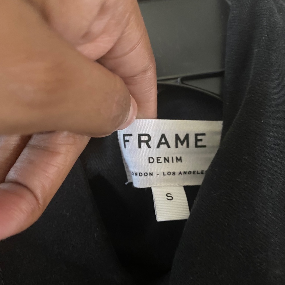 Frame denim jacket ✨ - Picture 2 of 3